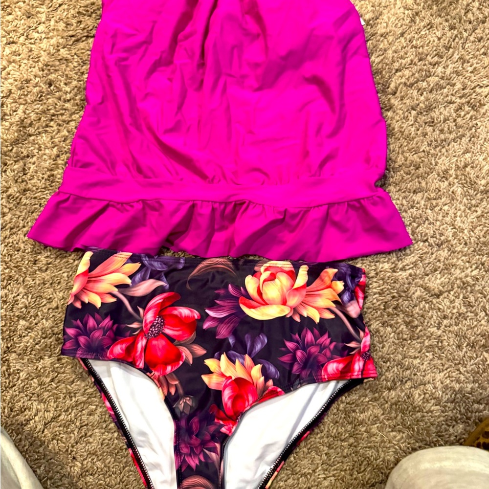BeachSissi 2 piece bathing suit! Never worn!